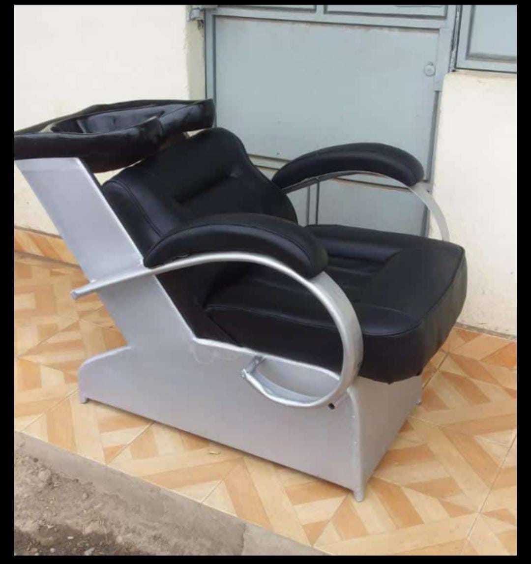 Professional Kinyozi Salon Washing Chair with Sink – Barber & Hair Wash Station
